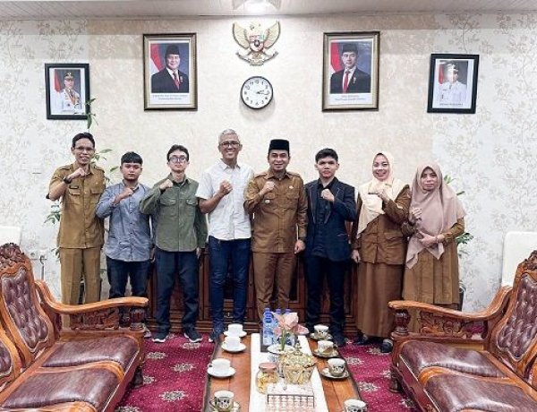 Solok Go International Buka Jalan ke China-Taiwan, Wali Kota Solok Lepas Tiga Mahasiswa